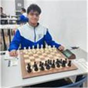 Maestro Nacional (NM) y medallista nacional con amplia experiencia en torneos. Cuento con 4 años de experiencia siendo entrenador