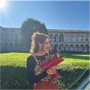 Dottoressa con Lode in Scienze Filosofiche ed esperienza decennale in supporto didattico, offre lezioni private di Filosofia 