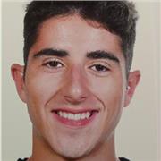 Estudiante de Sistemas Microinformáticos y Redes, con grandes conocimientos en desarrollo de aplicaciones web