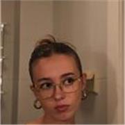 GALA ALARCÓN CLARO. ESTUDIANTE DE CINE