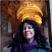 Sono insegnante di Inglese da 10 anni, insegno ad adulti e ragazzi, sia ripetizioni, sia per piacere