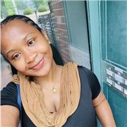 Experienced English teacher offering supportive and effective learning sessions