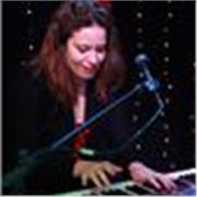 Laureata in pianoforte jazz offre lezioni di Pianoforte