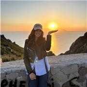 Appassionata di lingue impartisce lezioni di Spagnolo