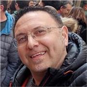 Maestro titulado en Educación primaria con más de 15 años de experiencia da clases de apoyo, seguimiento y refuerzo.