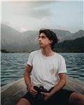 Insegnate di fotografia e filmmaking per chi si sta approcciando, o si vuole approcciare, al mondo della creazione di contenuti