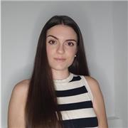 Pedagoga y orientadora educativa con experiencia en el apoyo educativo de personas con necesidades educativas especiales.