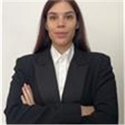 Offro lezioni personalizzate per studenti di scuole primarie e superiori, adattando il metodo alle esigenze specifiche. 