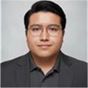 Profesor de matemáticas imparte clases a niños de todas las edades