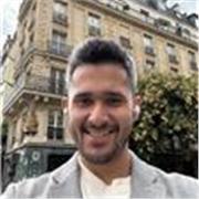 Estudiante de doctorado en Física con máster en Matemáticas Aplicadas y grado en Física.