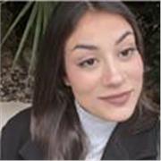 Profesora con experiencia dando clases de inglés ,matemáticas y física y química desde nivel primaria a ESO.