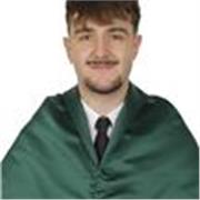 Profesor de apoyo Educación Primaria. Actualmente me encuentro finalizando el grado de Educación Primaria y doy clases de apoyo de 6 a 12 años