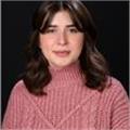 Kimya dersini öğrenciler için anlaşılır ve keyifli hale getirmeyi hedefleyen bir öğretmenim. 