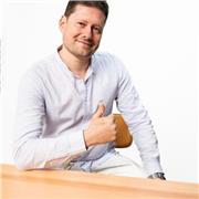 Insegnante di italiano laureato offre lezioni individuali e di gruppo , metodo orientato ai risultati