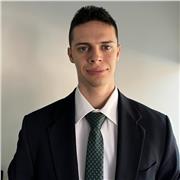 Ingeniero informático, dispuesto y motivado a enseñar a aquellas personas con ganas de aprender materias como programación.