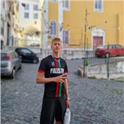 Ich biete Nachhilfe Unterricht an, von Schüler zu Schüler 😁