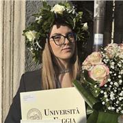 Laureata in scienze dell’educazione, insegnerei materie umanistiche