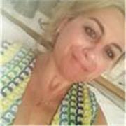 Professoressa con 20 anni di esperienza nei licei impartisce lezioni di italiano, aiuto compiti, storia, geografia, filosofia