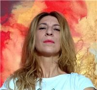 Sono una pittrice diplomata presso l'accademia di belle arti di roma, propongo sperimentazioni e tecniche del colore