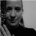 Profesora de música titulada con máster en clarinete y música clásica por el conservatorium maastricht, netherlands
