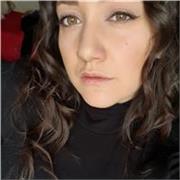 Laureata magistrale in italianistica, offro lezioni di italiano (grammatica e letteratura), storia e materie umanistiche