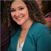 Insegnante di Italiano, Latino, Storia con esperienza pluriennale presso istituti secondari di secondo grado