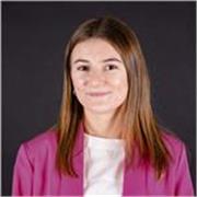 Graphic designer di formazione, scrivimi per ricevere supporto in ambito grafico!
