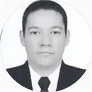 Estudiante químicos de nivel preparatoria y nivel universitario