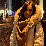 Arabische Muttersprache. Erfahrene Grundschulelehrerin für Arabisch und Englisch