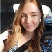 Étudiante en Design Graphique transmet sa passion de l'Art et du Dessin