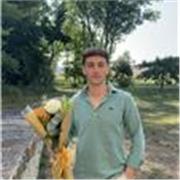 Me llamo Aaron Sanz, tengo 22 años, soy Graduado en Derecho y actualmente curso el Master de Acceso a la Abogacía. 