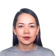 Profesora de inglés y apoyo escolar con formación en bilingüismo y experiencia en aula