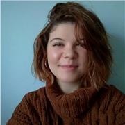 Profesora principalmente de primaria y secundaria. Con experiencia nivel primaria y secundaría principalmente y bachillerato en el ámbito bellas artes (historia del arte, pintura….)