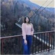 Offro ripetizioni e aiuto compiti a partire da bambini delle elementari fino al quinto anno di superiori.