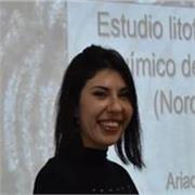 Profesora de física, química, geografía y geología (Geología básica, estratigrafía, sedimentología)