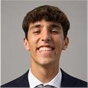 Estudiante de de 3º curso de ingeniería en diseño industrial con experiencia como voluntario en diseño gráfico