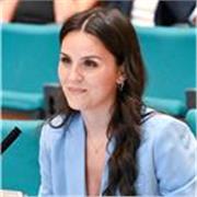 Laureata offre lezioni di Italiano, Inglese, Storia, Matematica