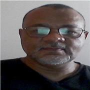 Entrenador personal de usuarios y atletas para mejorar su estado físico