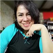 Atrévete a pintar Todos y en todas las edades tenemos la capacidad para crear y plasmar, ideas, sueños,lugares y en la pintura