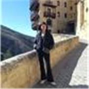 Soy estudiante de educación primaria, estoy realizando la mención en Inglés y mi nivel es de C1
