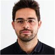 Enseignant/Formateur en italien pour des cours sur mesure.
