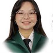 Titulada en Pedagogía con Máster en Orientación Educativa y Psicopedagogía.