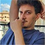 Laureato in Comunicazione, Innovazione e Multimedialità