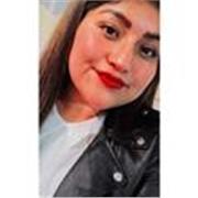 Mtra. Carmen Marlen, imparte clases a alumnos de secundaria y bachillerato