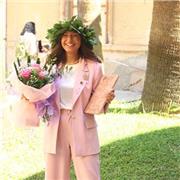 Sono una studentessa che è molto esperta per quanto riguarda lo studio e aiutare i bambini sopratutto ad imparare e crescere