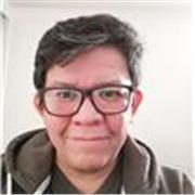Me gusta enseñar a jóvenes y adultos para plasmar su arte y usarlos cómo medio de producción personal y profesional, el arte a través del dibujo es el inicio de una gran idea y es justo los que muchos necesitamos.