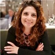 Laureata magistrale in lingue impartisce lezioni private di lingua inglese e francese.