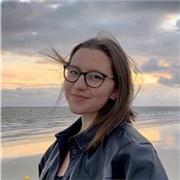 Tutrice pour soutien scolaire, aide au devoir et professeur particulier d’histoire-géographie, anglais et SES de la primaire au lycée