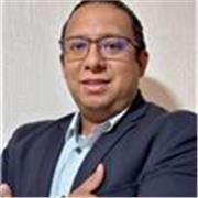 Profesor con Maestría en Finanzas - Especialista en Finanzas Corporativas para Universitarios y Profesionales