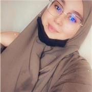 Administración y finanzas, pero con dotes para la enseñanza de la lengua española a los que más lo necesitan